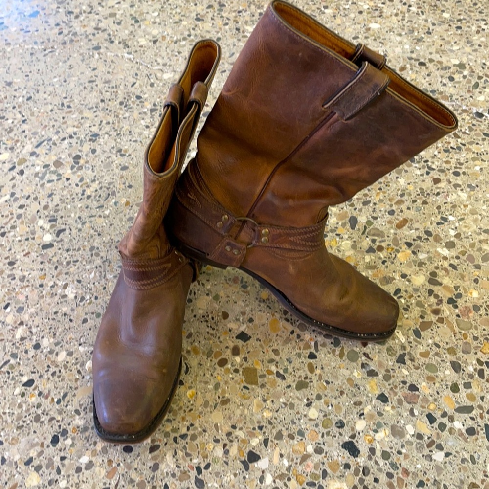 Boulet Canadian dingo boot. Size 10 US
